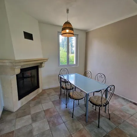 Provencal House With Pool Sauveterre (Gard)